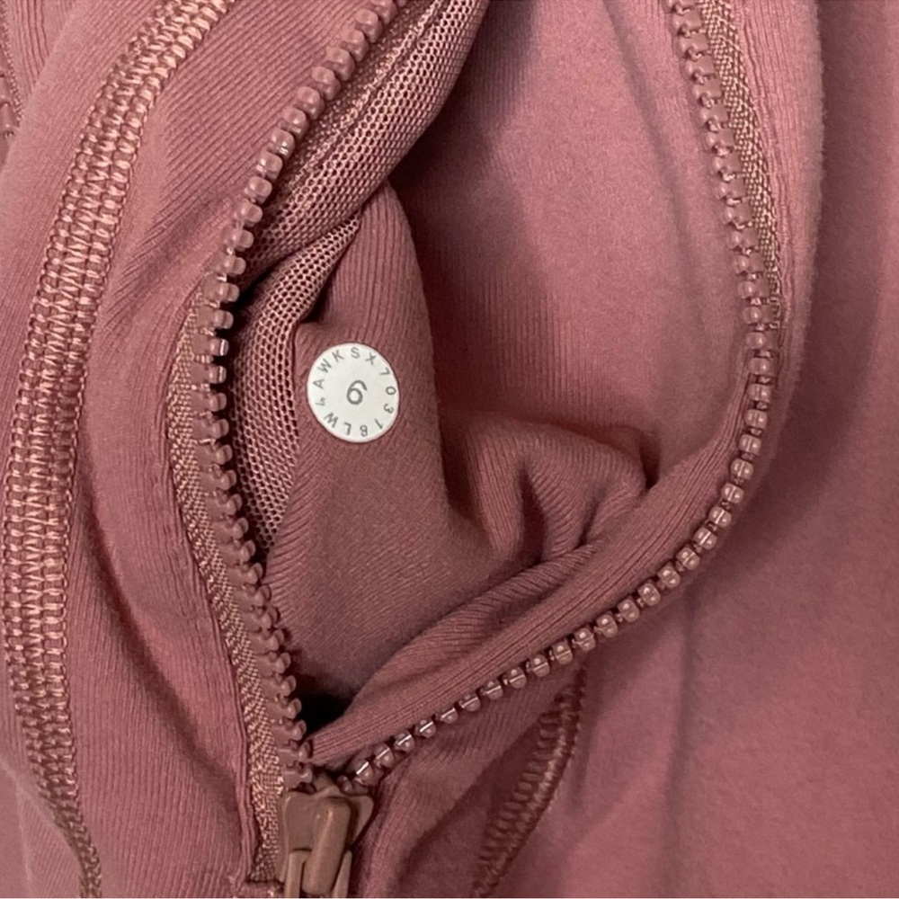 Lululemon Define Jacket Quicksand - Picture 9 of 9